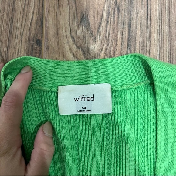 Aritzia Wilfred Thais Wool Plunge Cardigan - Picture 6 of 13